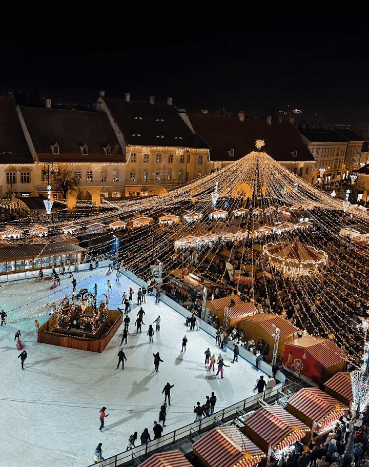 Magia S-a Aprins la Sibiu: Târgul de Crăciun 2025 s-a deschis !