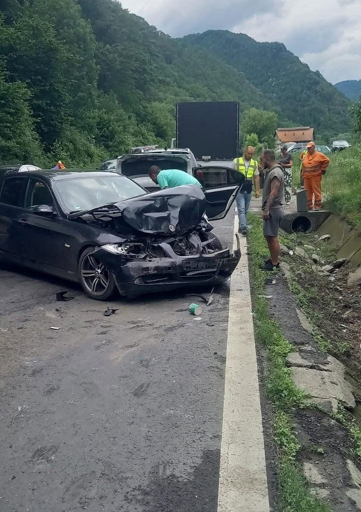 Accident în lanț pe Valea Oltului la Râu Vadului